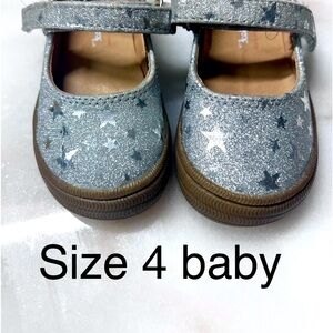 Size 4 baby shoes.  Silver Metallic NWOT Cat & Jack.